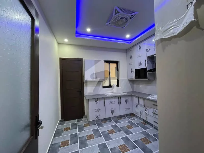 10 Marla House Available for Purchase in Bahria Enclave Sector C1, Islamabad Road A-2