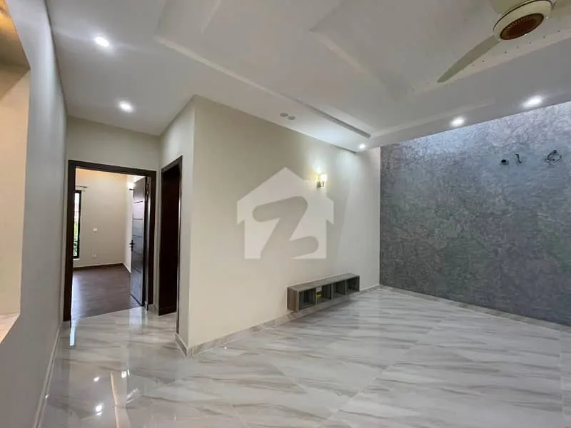 10 Marla House Available for Purchase in Bahria Enclave Sector C1, Islamabad Road A-2
