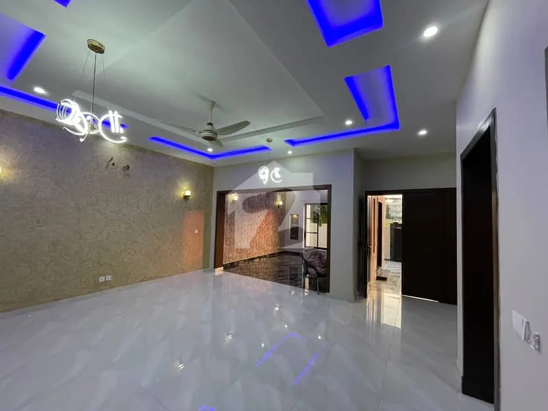 10 Marla House Available for Purchase in Bahria Enclave Sector C1, Islamabad Road A-2