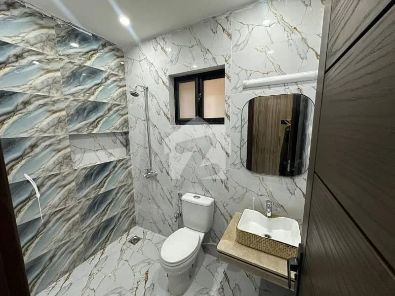 Modern 10 Marla House for Sale in Bahria Enclave Sector C1, Islamabad