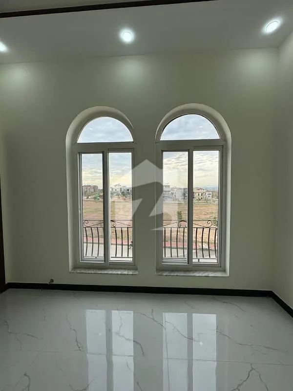 10 Marla House for Sale in Bahria Enclave Islamabad - Sector C2