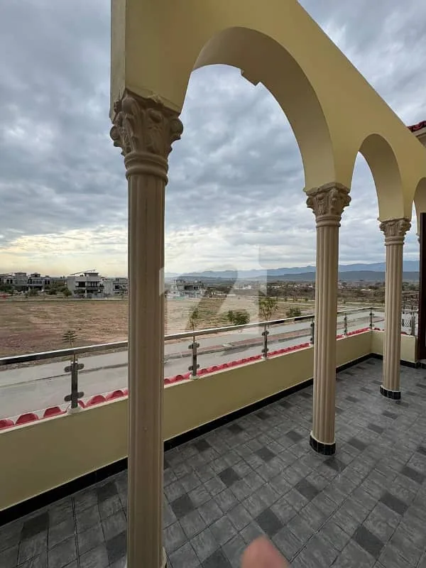 10 Marla House for Sale in Bahria Enclave Islamabad - Sector C2