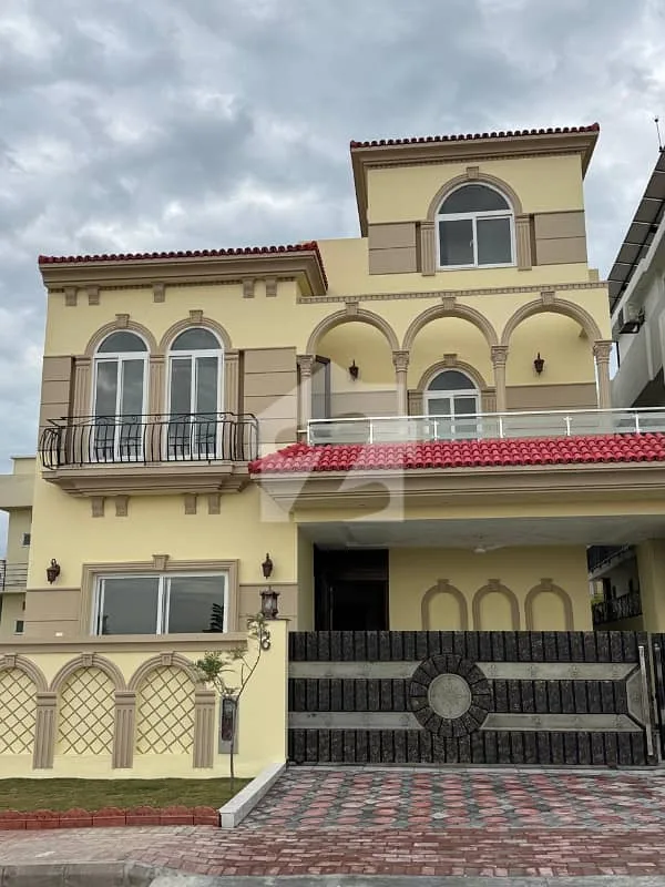 10 Marla House for Sale in Bahria Enclave Islamabad - Sector C2