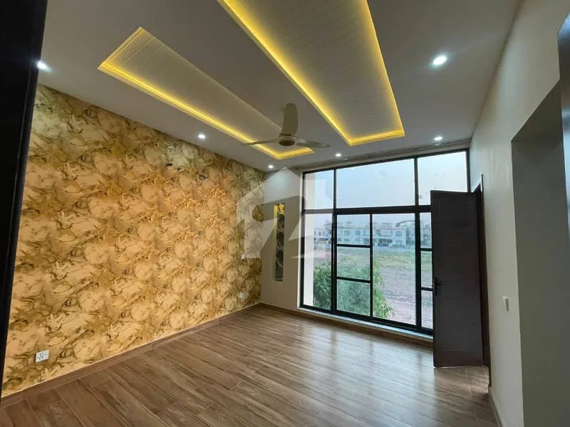 Newly Built 10 Marla House Available in Bahria Enclave Sector C1, Islamabad