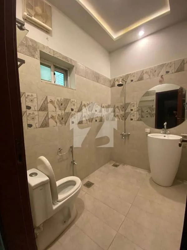 Spacious 4-Bedroom House with Double Kitchen in Bahria Enclave Sector C3
