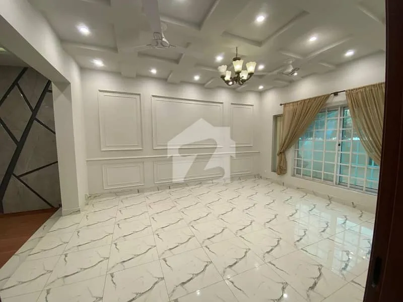 Spacious 4-Bedroom House with Double Kitchen in Bahria Enclave Sector C3
