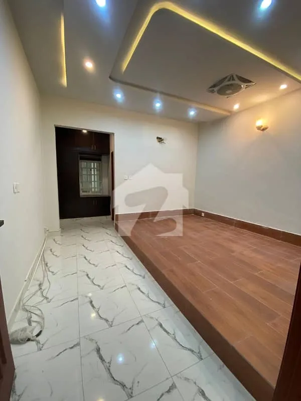 Spacious 4-Bedroom House with Double Kitchen in Bahria Enclave Sector C3