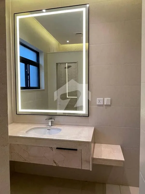 Stunning 1 Kanal House with 5 Bedrooms in Bahria Enclave, Sector C, Islamabad