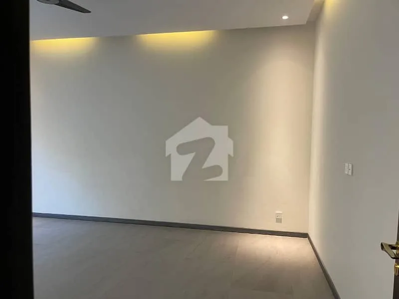 Stunning 1 Kanal House with 5 Bedrooms in Bahria Enclave, Sector C, Islamabad