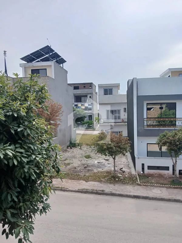 Stylish 5 Marla Home Available in Sector N, Bahria Enclave Islamabad