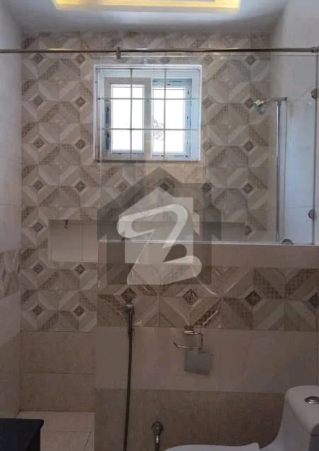 Stunning 10 Marla House Available for Sale in Bahria Enclave Sector C1