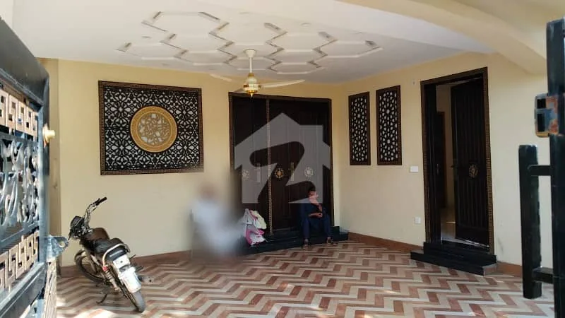 Stunning 10 Marla House Available for Sale in Bahria Enclave Sector C1
