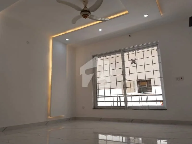 Stunning 10 Marla House Available for Sale in Bahria Enclave Sector C1