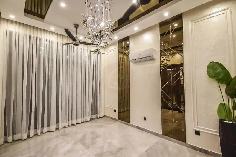 Stunning 1-Kanal Home Available in DHA Phase 6 Close to Commercial Area