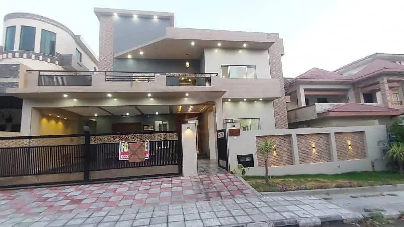 Stunning 1 Kanal New Luxury Residence Available in DHA Phase 2 Islamabad