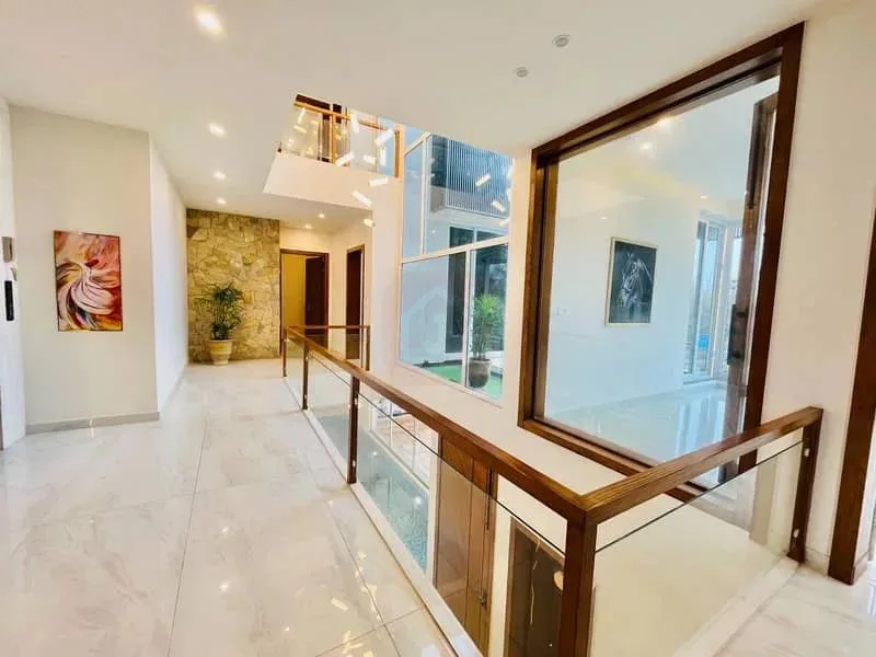 Exquisite 1 Kanal House with Pool for Sale