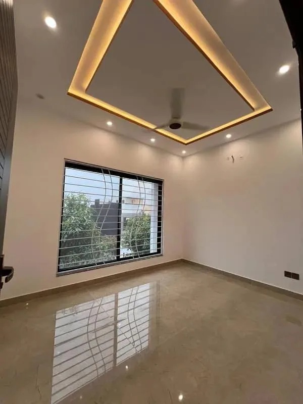 Stylish 5 Marla Home Available in Sector N, Bahria Enclave Islamabad - 3 Bedrooms