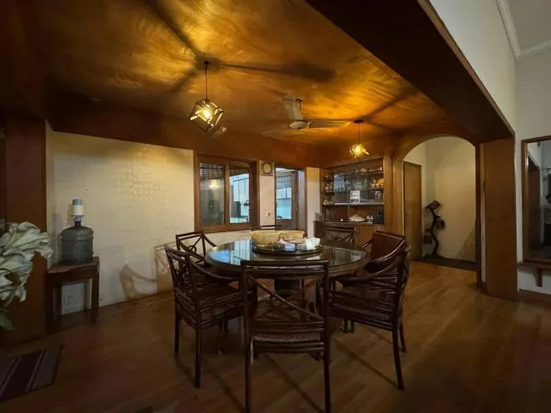 Stunning 2 Kanal Owner-Built Bungalow for Sale in DHA Lahore