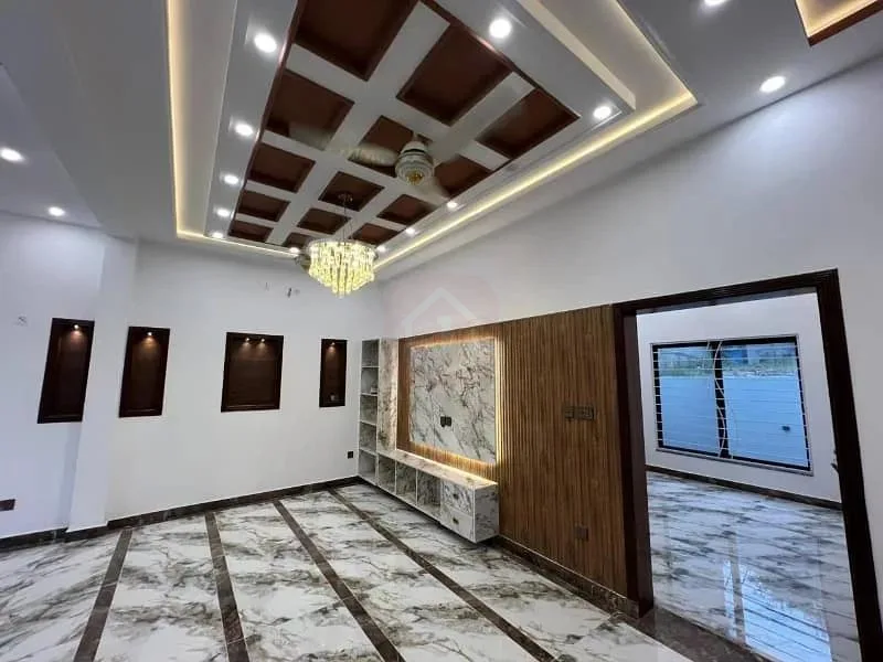 Stylish 5 Marla Home Available in Sector N, Bahria Enclave Islamabad - 3 Bedrooms