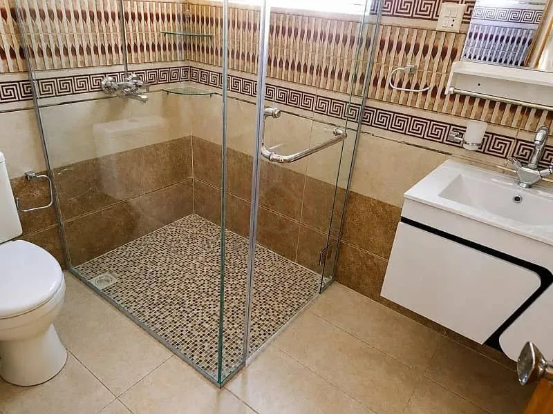 2 Kanal House for Sale in E-7 Islamabad - Prime Location