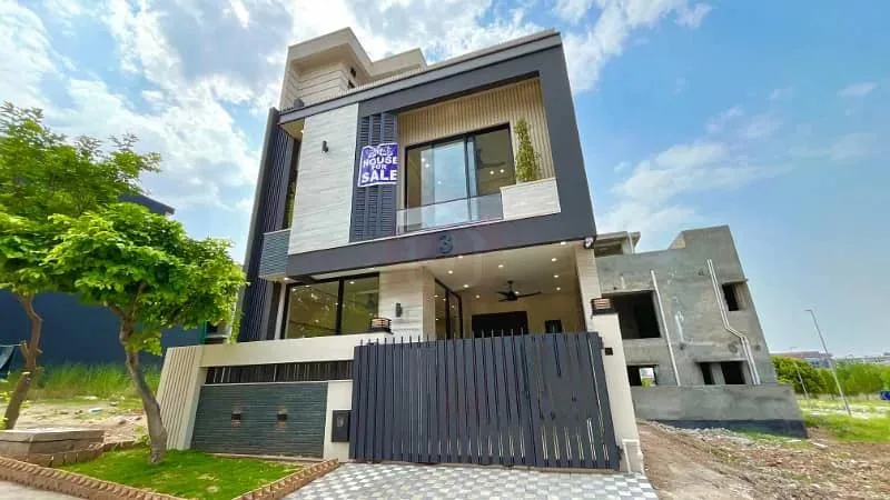 Luxurious 5 Marla House Available in DHA Phase 5, Islamabad