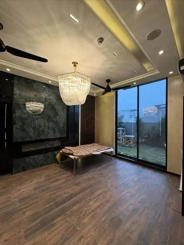 Luxury One Kanal Bungalow with 2 Servant Quarters in DHA Lahore