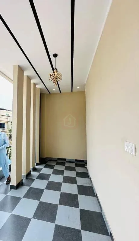 7 Marla Newly Constructed Home Available in Jinnah Garden