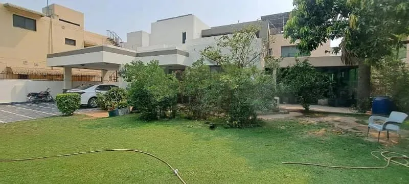 Modern 2 Kanal Basement Bungalow for Sale in DHA Lahore