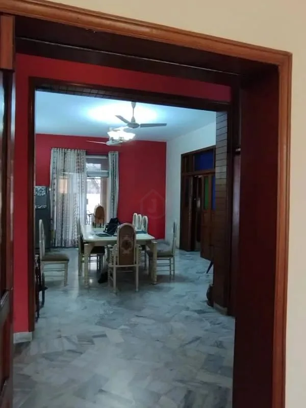 Stunning 2 Kanal Bungalow in DHA Lahore, Near Park and Market