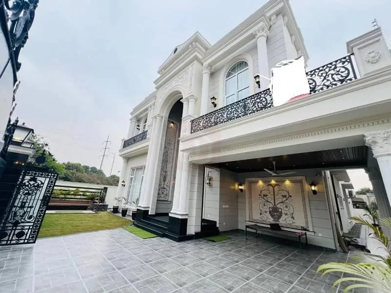 Stunning Semi-Furnished One Kanal Bungalow with Full Basement in DHA Lahore