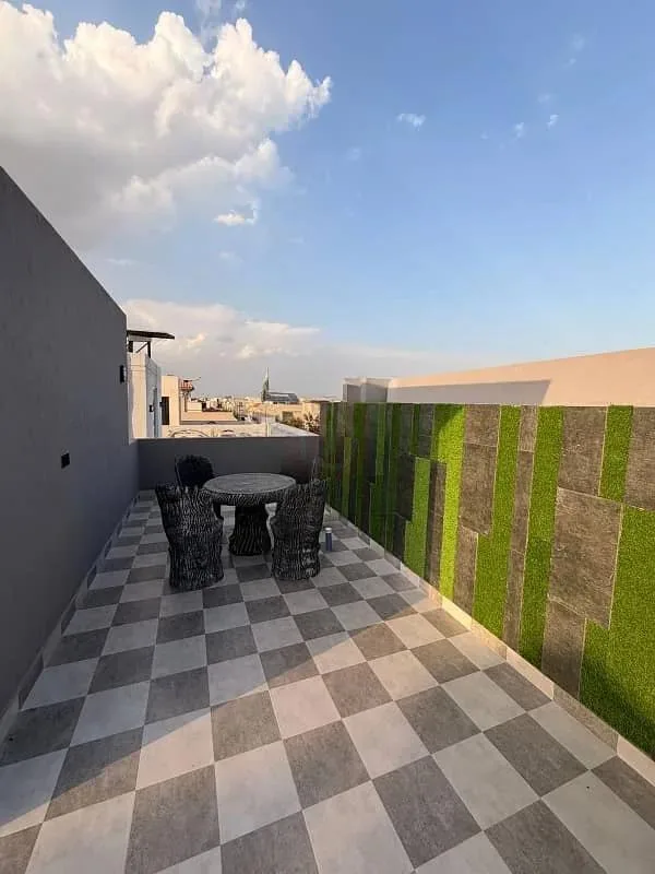 Brand New 5 Marla Contemporary House Available in DHA 9 Town, Lahore