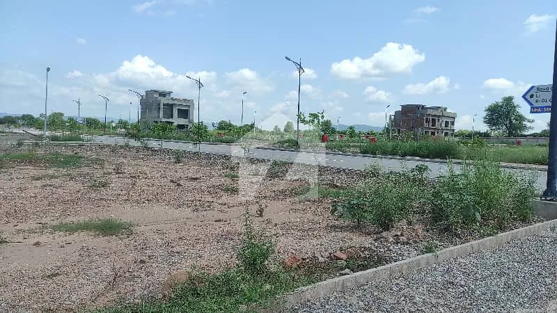 5 Marla Residential Plot in Bahria Enclave Sector I | Possession & Utilities Settled