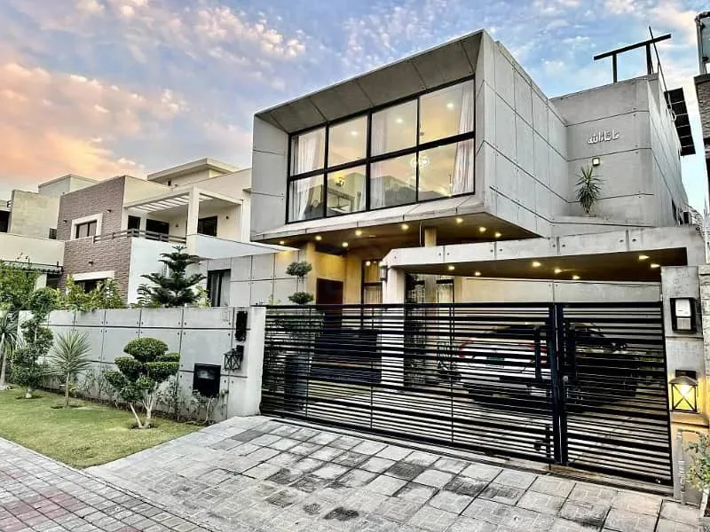 1 Kanal Stylishly Crafted House Available in DHA-2
