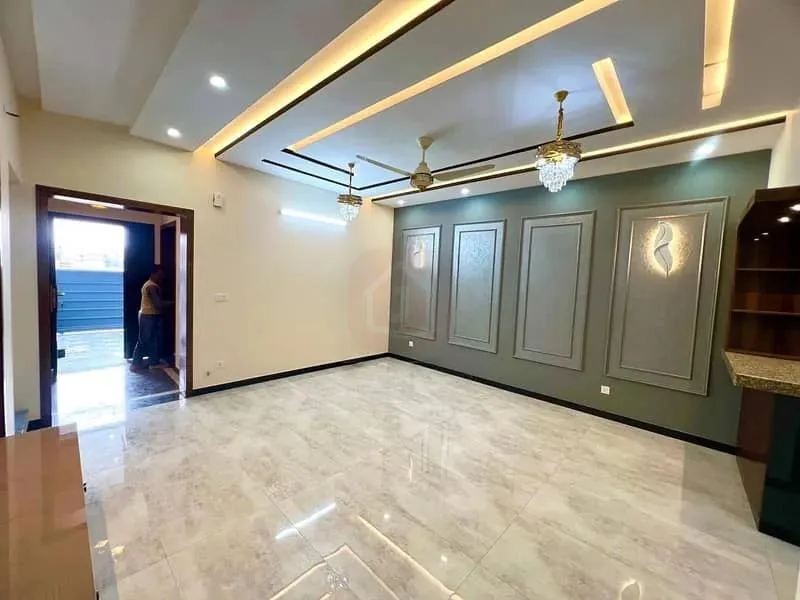 8 Marla New House Available in C Block, Faisal Town Phase 1
