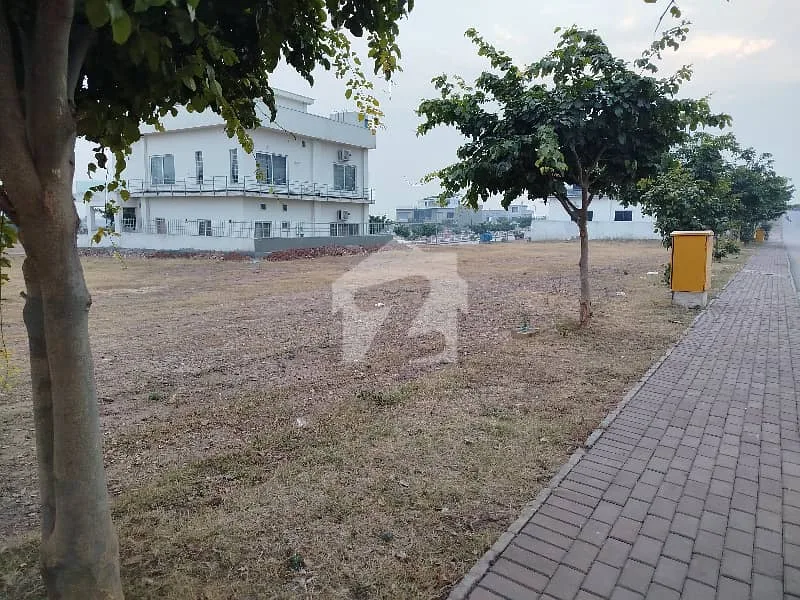 10 Marla Boulevard Plot Available in Sector C1 Extension