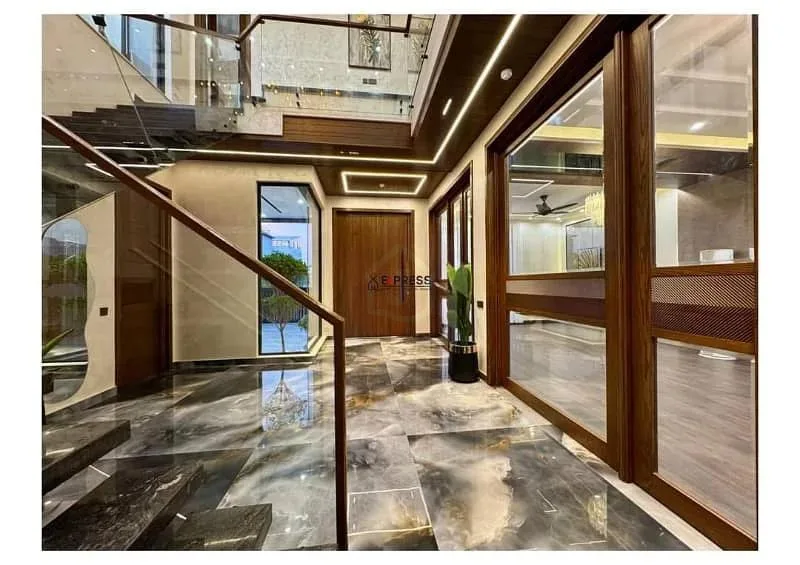 Stunning One Kanal Luxury Bungalow with 2 Servant Quarters for Sale in DHA Lahore