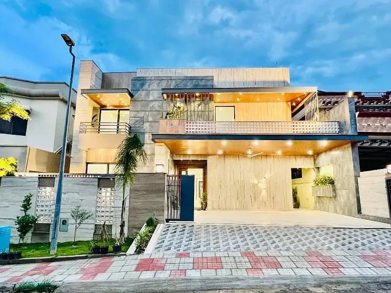 Stylish 20 Marla House Available in DHA Defence