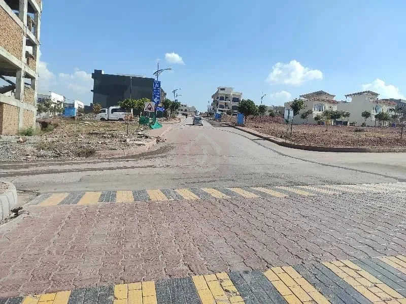 10 Marla Residential Plot Available in Bahria Enclave, Sector N, Islamabad