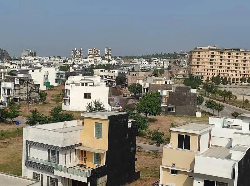 5 Marla Residential Plot Available in Sector H, Bahria Enclave Islamabad on Road 3