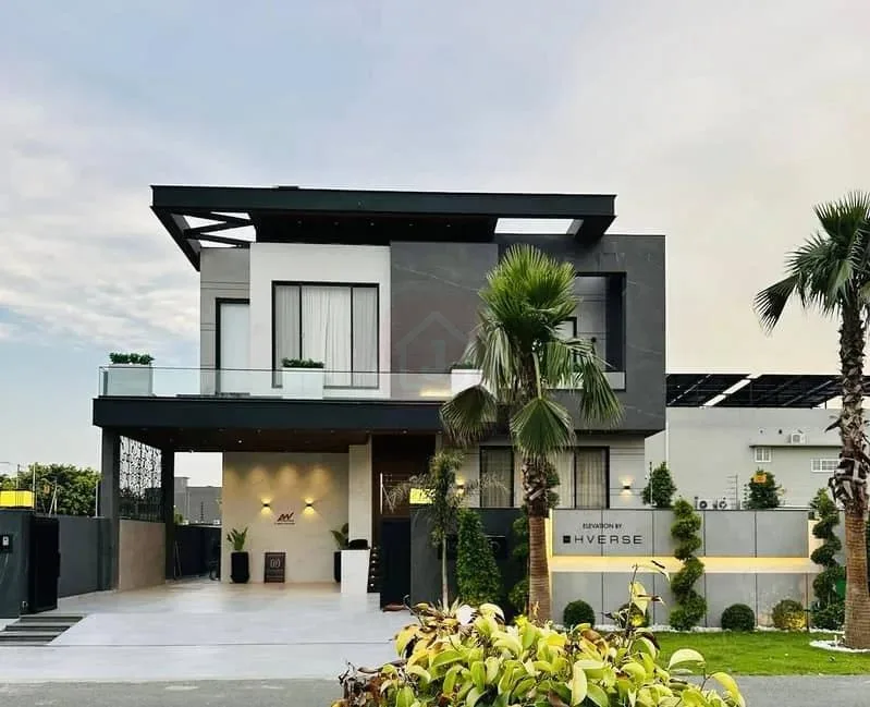 Luxurious Furnished House in DHA Phase 2
