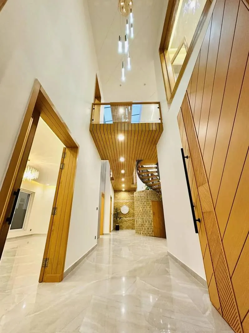 One Kanal Luxurious Designer House in DHA Phase 2