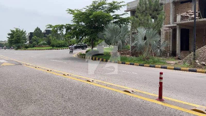 10 Marla Boulevard Plot for Sale in Sector B, Bahria Enclave | Road 01 | All Charges Cleared