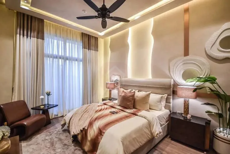 Modern Bungalow for Sale in DHA Phase 8 - Convenient Access to Lahore