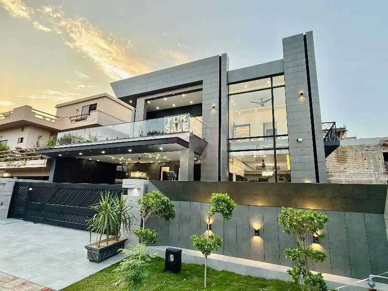 Stunning Modern A+ Designer Kanal Home in DHA Defence