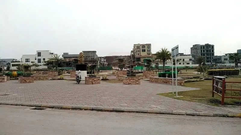 8 Marla Plot Available in Sector J Bahria Enclave