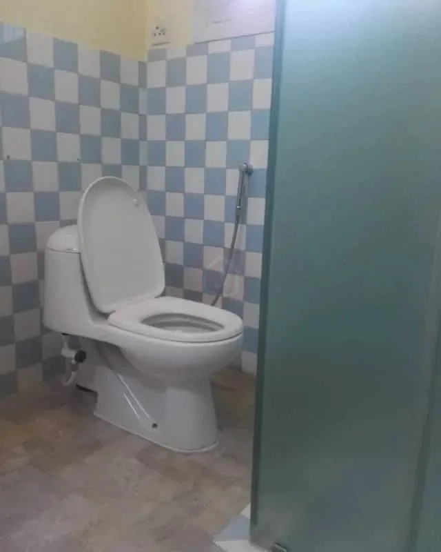 Demolishable House in Ideal F-6 Location