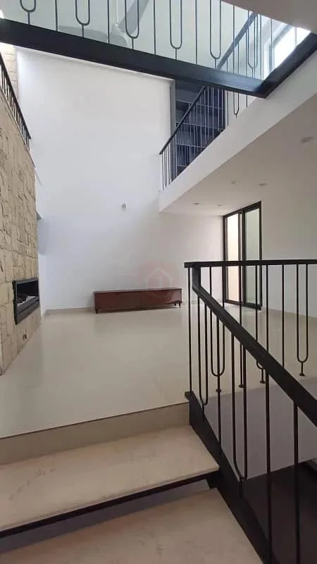 Stylish 10 Marla Margalla Facing House For Sale | 7 Bedrooms