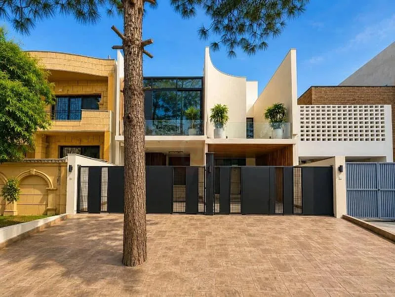 Modern House Available For Sale In F-6 Islamabad