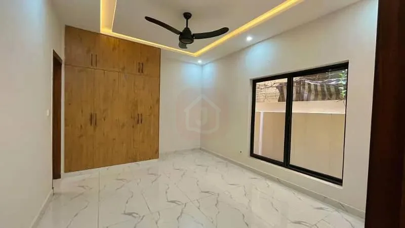 Luxury 10 Marla House Available in DHA Phase 2, Islamabad