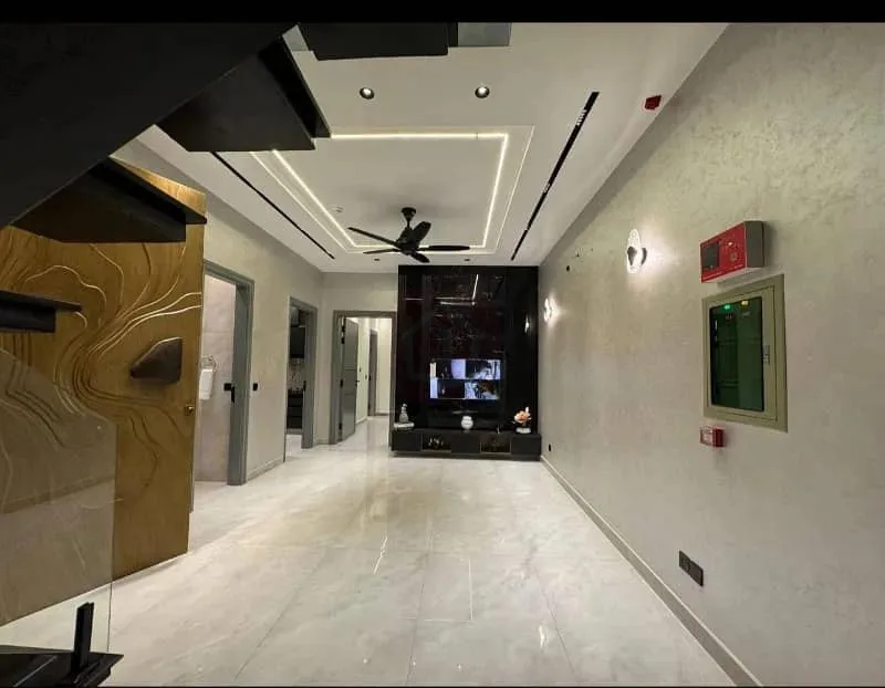 5 Marla Contemporary Home Surrounded by 1 Kanal Houses Near Raya Commercial PH 6
